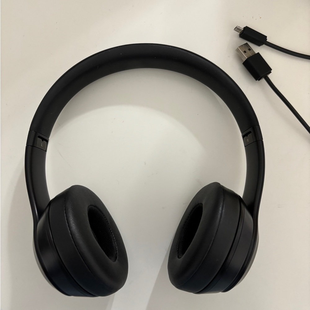 Beats Solo 3